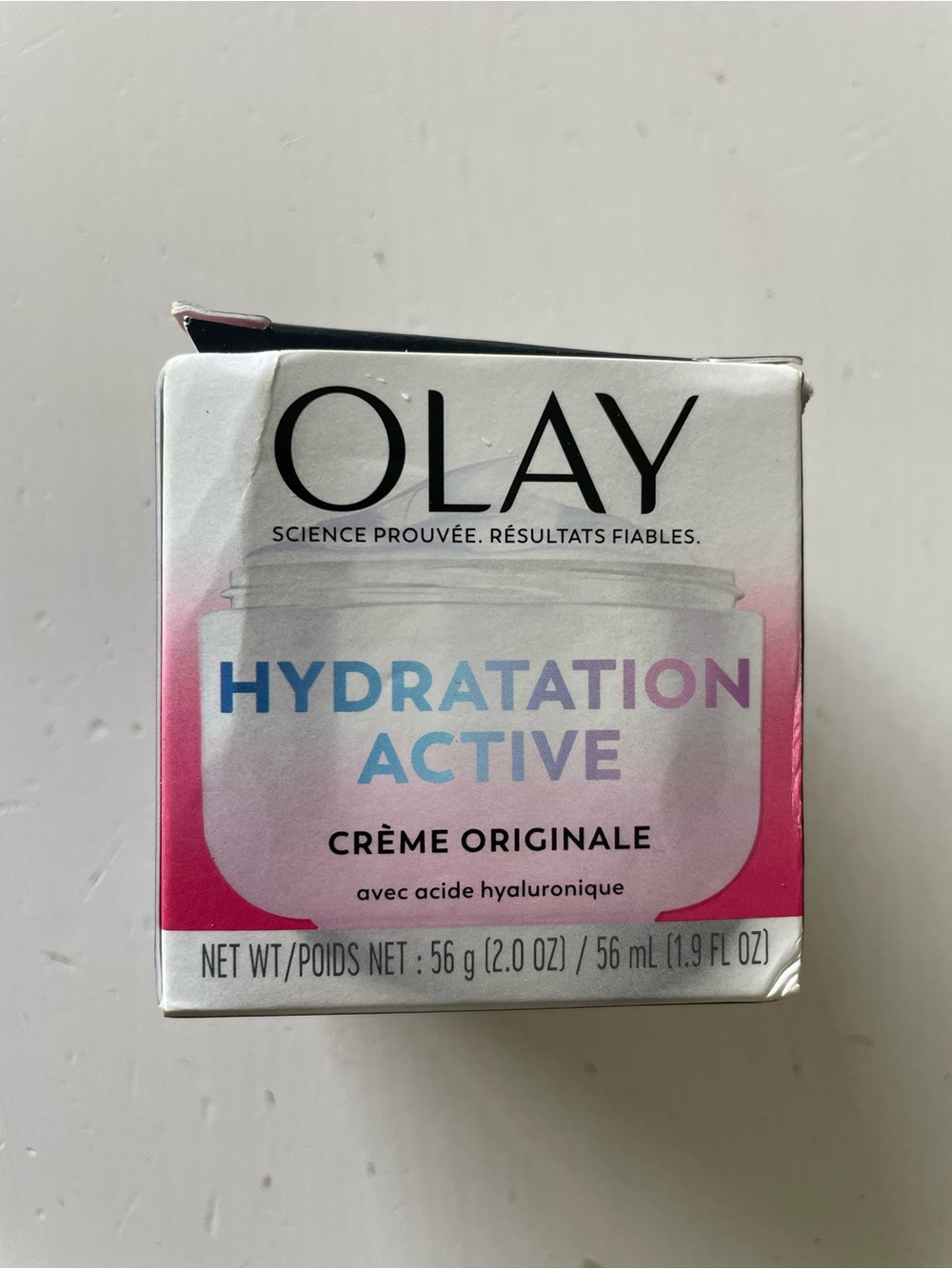 OLAY Black & White Skincare Box with Barcode - P&G Packaging